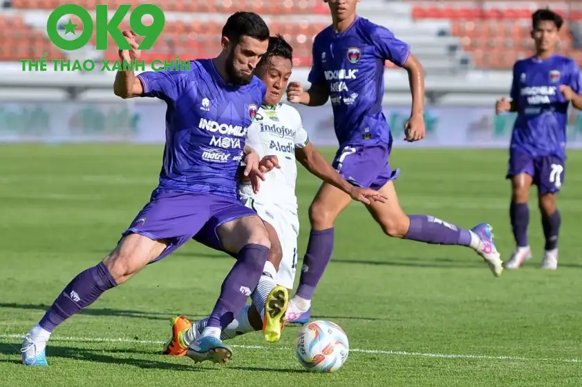 Persib Bandung đang thống trị bóng đá Indonesia.