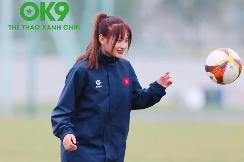 Lối chơi tỉnh táo cùng tinh thần cầu tiến giúp Hồng Yêu nổi bật giữa dàn sao trẻ U20 nữ Việt Nam